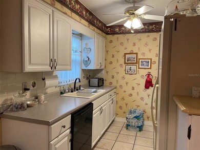 2306 Rosehill Ct, Brandon, FL 33510 - photo 5