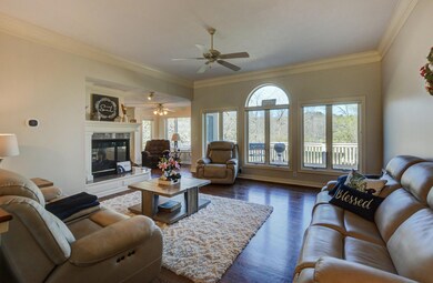 1409 Stoneycreek Cir, Reeds Spring, MO (