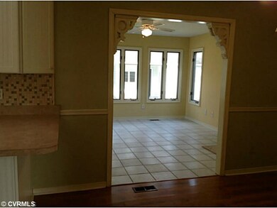 Breakfast Nook - Looking from eat-in area in kitch