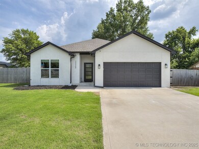 20988 E 35th St S, Broken Arrow, OK 74014 - photo 3