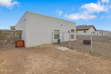 13123 Oakhampton Ave, El Paso, TX 79928 - photo 2