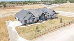 413 Royal Santana Run, Weatherford, TX 76087 - photo 4