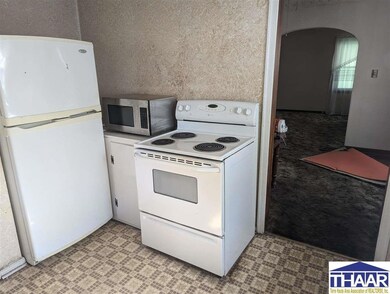 124 N 36th St, Terre Haute, IN 47803 - photo 4