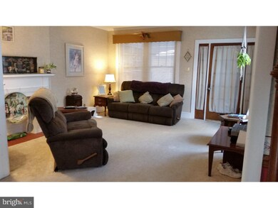 20 Fairview St, Boyertown, PA 19512 - photo 2