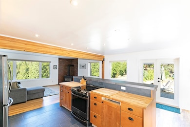 821 Fred Burr Rd, Victor, MT 59875 - photo 5