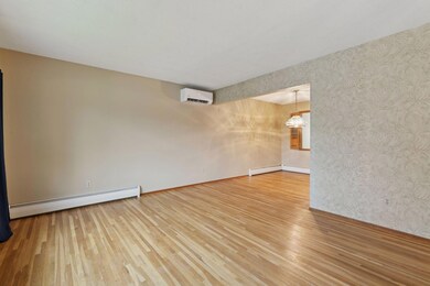 Separate formal dining area.