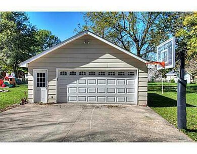 Parking Lot/Garage.