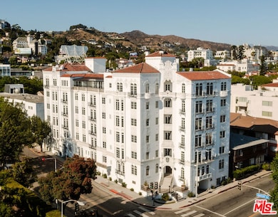 1302 N Sweetzer Ave unit 603, West Hollywood, CA 90046 - photo 2