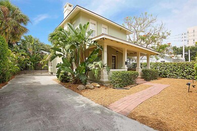 Driveway Entryway