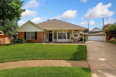 3112 Green Country Ct, Bedford, TX 76021 - photo 2