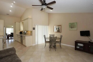 Family - Kitchen 1