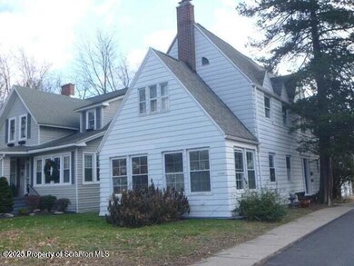 1439 Wyoming Ave unit 1, Kingston, PA 18704 - photo 6