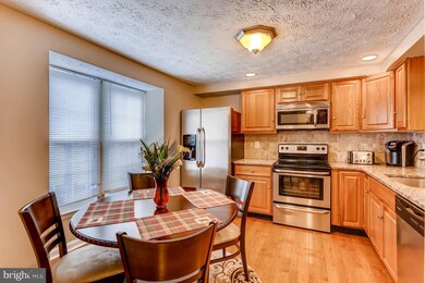 1300 E Spring Meadow Ct, Edgewood, MD 21040 - photo 2