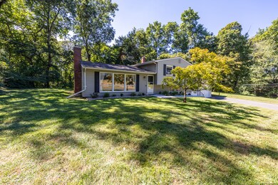 11 Riverside Dr, Meriden, CT 06451 - photo 2