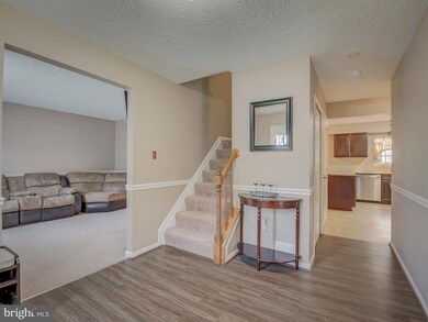 6762 Armadillo Ct, Waldorf, MD 20603 - photo 5