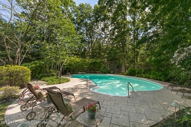 Private & Serene Pool