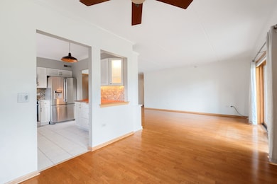 Waterford Place Condo unit 304, Wheaton, IL 60187 - photo 5