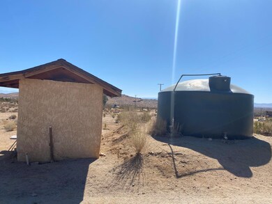 3230 Dawn Rd, Willow Springs, CA 93560 - photo 4