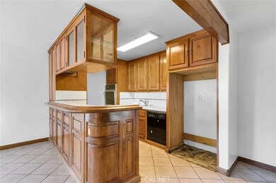 13514 Chivers Ave, Sylmar, CA 91342 - photo 4