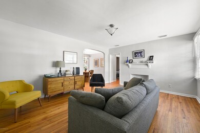 1331 Pine Grove Ct, Jacksonville, FL 32205 - photo 6