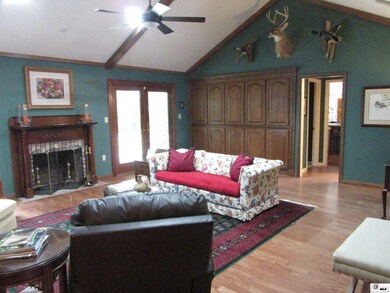 115 Beech St, Columbia, LA 71418 - photo 3