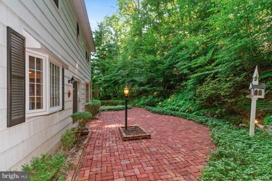 385 Arden Rd, Conshohocken, PA 19428 - photo 4