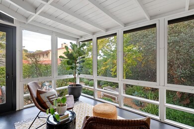 7-web-or-mls-07 - Sun Room