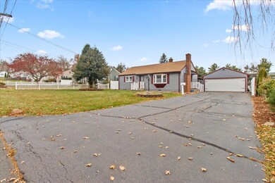 57 Concord Cir, Wethersfield, CT 06109 - photo 2