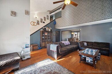 1357 E 136th St, Glenpool, OK 74033 - photo 5