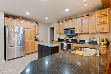 129 E Saylor Ave, Wilkes Barre, PA 18702 - photo 5