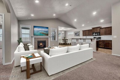 1-Living Room, Kitchen & dining