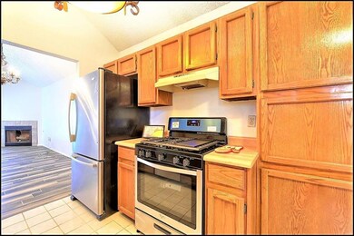 1830 Chris Scott Dr, El Paso, TX 79936 - photo 6