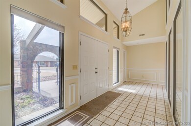 2524 Chapel Hill Rd, Bartlesville, OK 74006 - photo 4