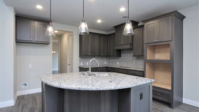 4005 Emerson Cove Dr, Spring, TX 77386 - photo 2