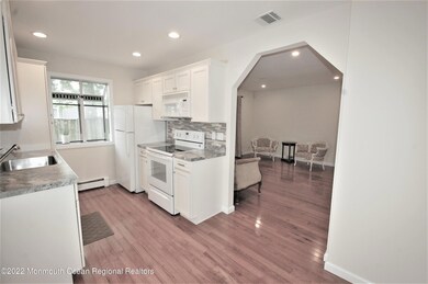 41 Annapolis Dr, Hazlet, NJ 07730 - photo 5