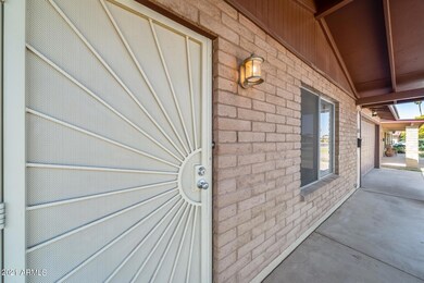 3725 W Barnes Ln, Phoenix, AZ 85051 - photo 4