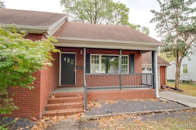 565 5th St, Wood River, IL 62095 - photo 5