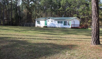 143 Pine Hill Cir, Enigma, GA 31749 - photo 6