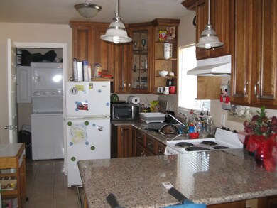 1134 N Court St, Redding, CA 96001 - photo 6