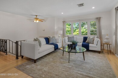 10 Neighborly Way, Riverside, CT 06878-8