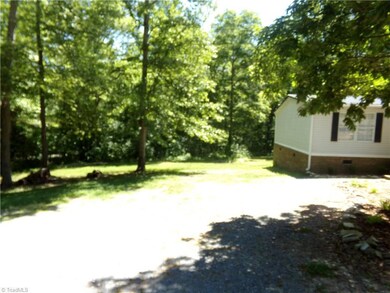 5547 Pisgah Covered Bridge Rd, Asheboro, NC 27205 - photo 5