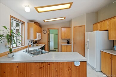 35813 2nd Ave E, Roy, WA 98580 - photo 6