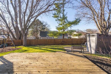 1512 NW 108th St, Clive, IA 50325 - photo 4