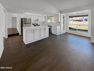 1830 E Manhatton Dr, Tempe, AZ 85282 - photo 3