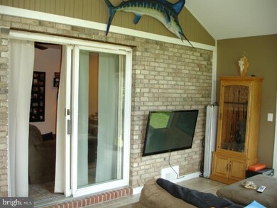 4710 Bartholow Rd, Sykesville, MD 21784 - photo 2