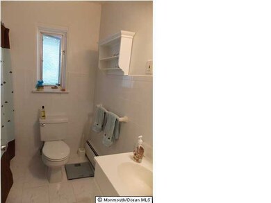 200 Manor E unit 200, Red Bank, NJ 07701 - photo 6