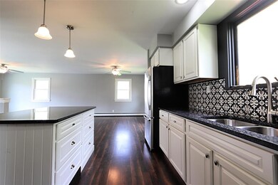 209 Waterman Cir, Saint Johnsbury, VT 05819 - photo 7