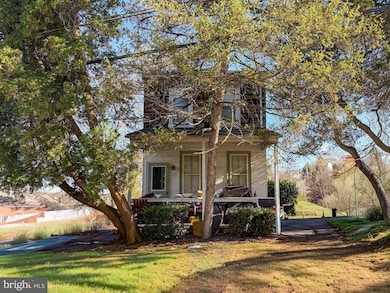 317 Marywatersford Rd, Bala Cynwyd, PA 19004 - photo 3