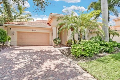 12644 Biscayne Ct, Naples, FL 34105 - photo 2