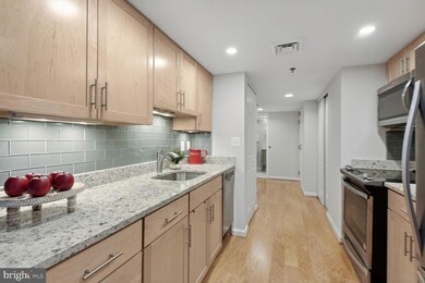 900 N Taylor St unit 626, Arlington, VA 22203 - photo 4